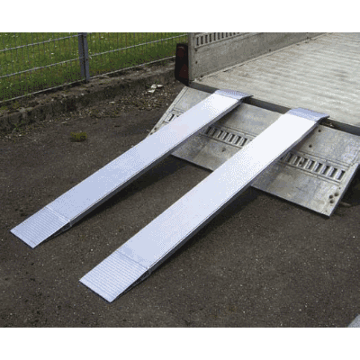 Voir la fiche produit Rampes aluminium AOG - Charge maxi 2 000 kg/paire